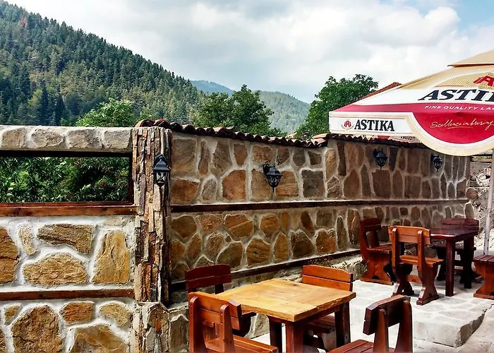 Family Valchanovata Kashta