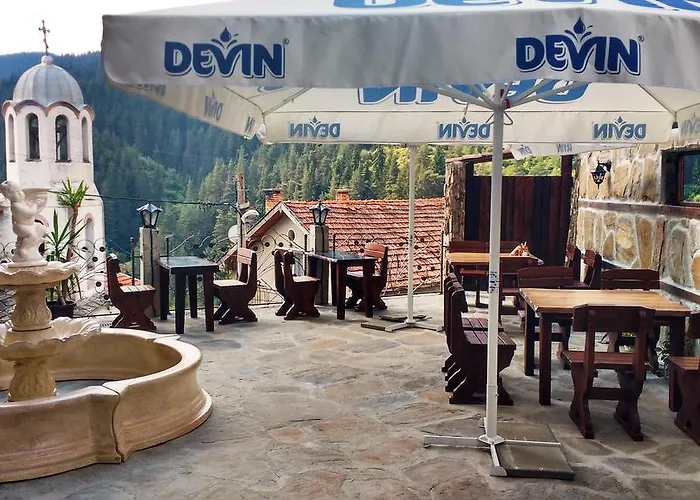 Family Valchanovata Kashta Gasthuis